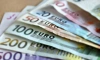 Петербуржцы стоят в очередях на обмен валюты