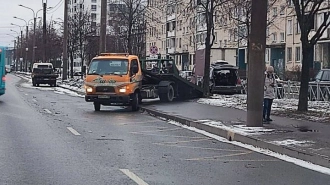 На Ириновском проспекте задержали пьяного водителя, который врезался в Porsche Cayenne