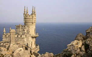 Иностранцам запретили владеть землей в Крыму и Севастополе