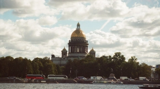 В понедельник в Петербурге ожидается дождь и +21