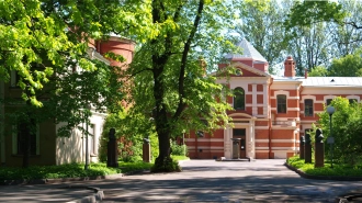 Минобрнауки РФ проверит петербургский Институт экспериментальной медицины после жалоб на директора