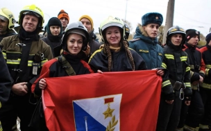 Соревнования пожарных и спасателей "Вертикальный вызов" прошли в Петербурге