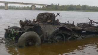 Со дна реки Волхов подняли немецкий тягач времён ВОВ