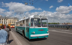 В Петербурге из-за коронавируса отменили парад ретротроллейбусов