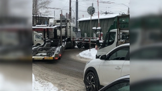 На Чугунной фура влетела в грузовой поезд. Прокуратура проводит проверку