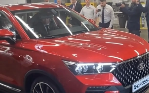 Слуцкий купил Lada X-Cross 5 на ПМЭФ