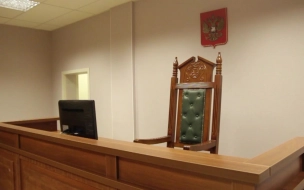 В Петербурге редицивист отобрал телефон у инвалида-колясочника и сдал в ломбард