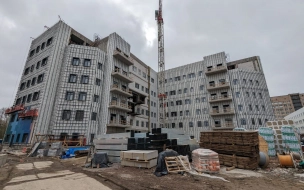 Продолжается строительство детской больницы на Авангардной улице