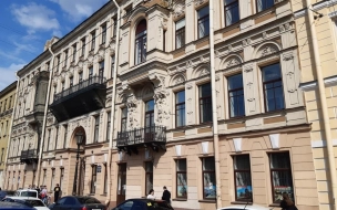 Бывшие кассы на Грибоедова реконструируют под гостиницу