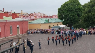 В Петропавловской крепости пройдет церемония развода почетного караула