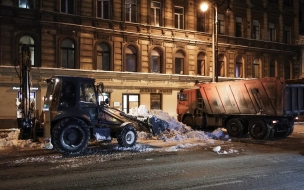 За неделю с улиц Петербурга убрали 315 тыс. кубометров снега
