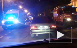 Три человека попали в больницу после аварии на Песочной набережной