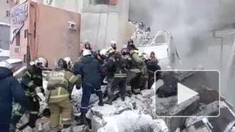 В Нижнем Новгороде из-под завалов извлекли живую женщину