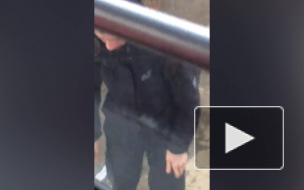 Петербургские подростки терроризируют трамваи на улице Десантников