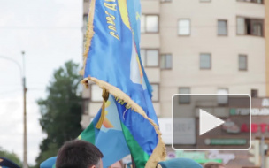 На День ВДВ в Петербурге отключат фонтаны, десантникам придется поискать "места для купания"