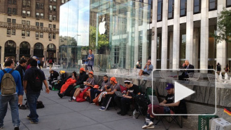 iPhone 6: фанаты Apple выстроились в очереди за 2 недели до старта продаж