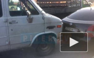 Появилось видео массового ДТП на Обводном канале