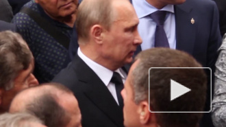 Президент России Владимир Путин получил в подарок на день рождения от японского премьер-министра спиннинги