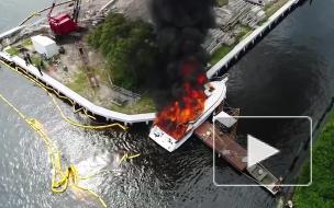 Видео с места ЧП: Во Флориде из-за взрывов на борту судна пострадали 13 человек 