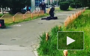 Опубликовано видео из Сургута, где неизвестный устроил резню