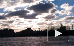 Петербургу снова грозит потоп: город спасет закрытие дамбы