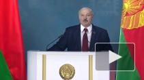 Лукашенко назвал Тихановскую и ее соратниц "несчастными девчонками"