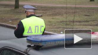 У таксистов-нелегалов за неделю в Петербурге изъяли более ста машин