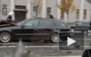 В Москве на Садовом кольце произошла массовая авария с 8 легковушками 
