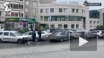 В Екатеринбурге водитель BMW влетел в припаркованные ...