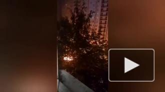 Ночью на проспекте Маршала Жукова загорелся автомобиль