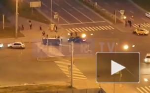 На перекрестке Героев и Ленинского из-за неработающего светофора произошло ДТП "с переворотом"