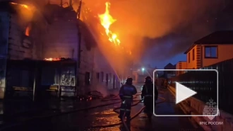 При пожаре в хабаровской гостинице пострадали три человека, пятерых спасли