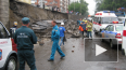 В Красноярске на дорогу рухнула стена путепровода, ...