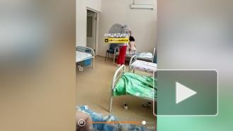 Медсестра оттаскала ребенка за волосы и попала на видео