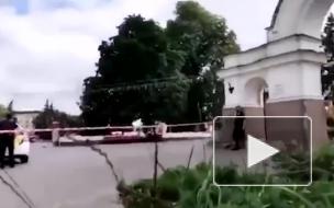 Захвативший автобус с заложниками украинец открыл стрельбу и бросил гранату