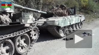Азербайджан показал брошенные в ходе отступления армянские танки