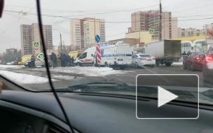 В результате ДТП на Бухарестской пострадали три пешехода