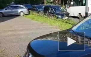 Семилетний мальчик попал под машину на улице Щербакова 