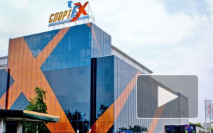 В Москве мужчина устроил пальбу в торговом центре