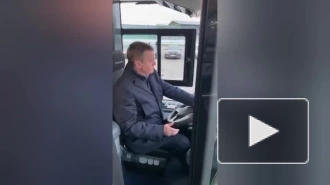 В Петербурге протестировали новый электробус "Синара"