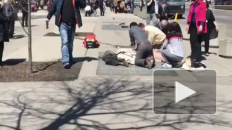 Видео: в Канаде в результате наезда микроавтобуса на пешеходов, пострадало 10 человек: водитель задержан