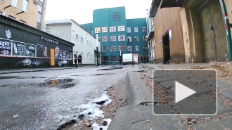 В Петербурге показали почти беспилотный грузовик