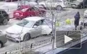 Аферист в Петербурге задержан за мошенничество с постельным бельем для пенсионерки