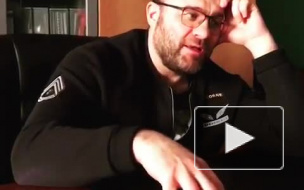 Видео: Михаил Пореченков поздравил женщин с 8 марта в стихах