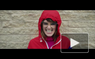 Серсея Ланистер воскресила и напоила Ричарда III в новом клипе Kasabian