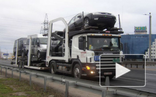 В Петербурге задержали преступника, угнавшего автовоз с иномарками