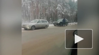 В жутком ДТП на Киевском шоссе погибли два водителя. Три пассажира зажаты в авто