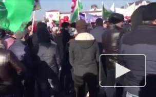 На митинг в Грозном 19 января против карикатур пришли тысячи мусульман, прямой эфир велся в интернете
