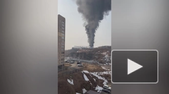 Во Владивостоке потушили пожар в строящемся керлинг-центре