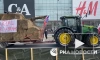 В центре Варшавы протестующие фермеры парализовали движение